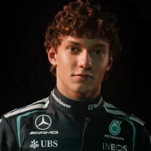 Η Mercedes δημοσίευσε τις ολοκαίνουριες εμφανίσεις της για το 2026