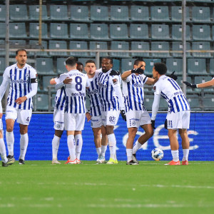 Ο Μπάκου έκανε το 0-2 για τον Ατρόμητο στο Πανθεσσαλικό (video)