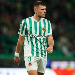 Αυτογκόλ για... όσκαρ από τον Ανδρέα Ντόι - Τον παρηγορούσαν οι συμπαίκτες του (video)