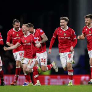 Η φοβερή Ρέξαμ απέκλεισε στα πέναλτι τη Νότιγχαμ Φόρεστ