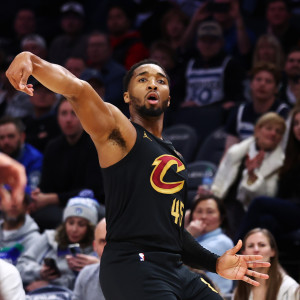 «Έκρηξη» των Καβαλίερς στο δεύτερο ημίχρονο: Με τετράδα-φωτιά πήραν εκδίκηση από τους Τίμπεργουλβς