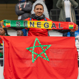 Η αγάπη θα παύσει για 90 λεπτά: Γιατί οι Σενεγαλέζοι και οι Μαροκινοί υποστηρίζουν ο ένας τον άλλον;