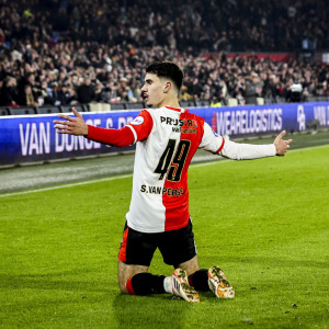 «Το μήλο κάτω απ' τη μηλιά»: Ο Φαν Πέρσι έβαλε αλλαγή τον γιο του κι αυτός πέτυχε δύο ασύλληπτες γκολάρες (video)