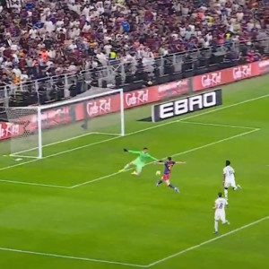 Με τρομερο πλασέ του Λεβαντόφσκι η Μπαρτσελόνα δίνει ξανά το προβάδισμα στη Μπαρτσελόνα (video)