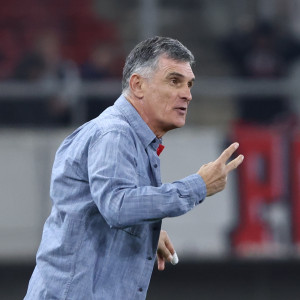 Μεντιλίμπαρ: «Την ευθύνη την έχει ο προπονητής» - Τι είπε για τον Γιαζίτζι