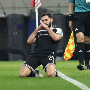 Οζντόεφ: «Σκοράρω συχνά, γιατί παίζω με τον Μεϊτέ και μυρίζομαι το γκολ»