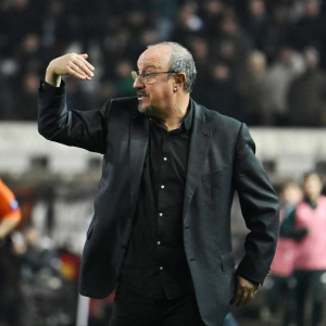 Μπενίτεθ: «Η έλευση των νέων παικτών ανέβασε το συναγωνισμό και μας δίνει ταχύτητα»