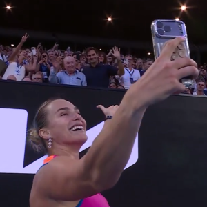 Η Σαμπαλένκα έβγαλε ιστορική selfie με τους Φέντερερ και Λέιβερ (video)