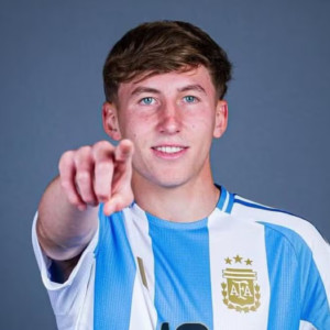 «Ο Αντίνο επικοινώνησε με την Ρίβερ κι ενημέρωσε ότι θα συνεχίσει στον Παναθηναϊκό»