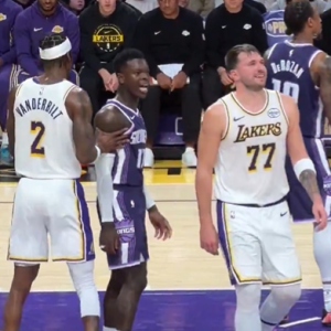 «Καμπάνα» τριών αγωνιστικών στον Σρέντερ για το φραστικό επεισόδιο με Ντόνσιτς: «Θα σε σπάσω στο ξύλο»