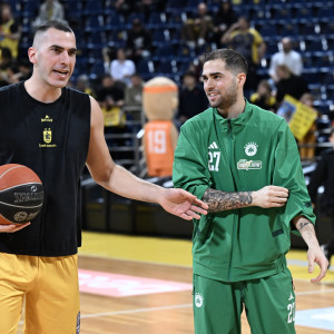 Θέμα με την οροφή στο Παλέ: Στάζει λόγω έντονης βροχόπτωσης