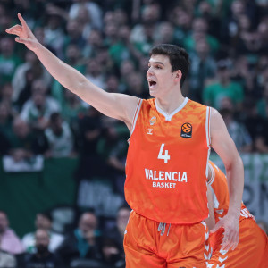 Άνετη η Βαλένθια απέναντι στην Παρί