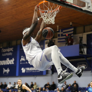 Σαρωτικός Ηρακλής, έτρεχε με 122 και... σκόρπισε την Πέγια!