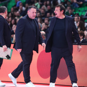 «Εκρηκτικό» δεύτερο δεκάλεπτο: Ο Παναθηναϊκός έβαλε 29 πόντους κι ο Αταμάν δέχθηκε τεχνική ποινή (videos)