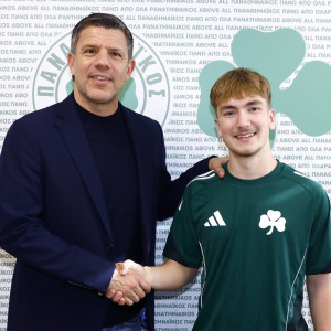 Από τον Πανσερραϊκό στον Παναθηναϊκό ο 17χρονος Βανδήρας - Υπέγραψε επαγγελματικό συμβόλαιο