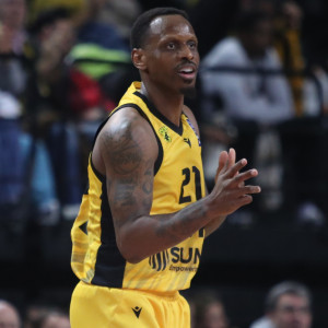 Οι νέοι... συστήθηκαν: Τι έκαναν Νάναλι, Μπράουν, Φίζελ στο ντεμπούτο τους στην Stoiximan GBL με την ΑΕΚ