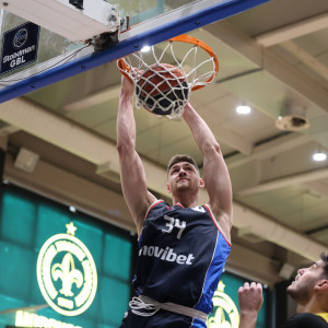 Ο Πανιώνιος πήρε τη ματσάρα στο Μαρούσι και έκανε βήμα παραμονής