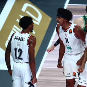 Ζορίστηκε από την Παρτίζαν αλλά άντεξε και κέρδισε το Μιλάνο