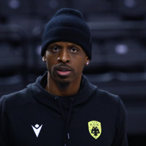 «Μπαίνει» σε φουλ ρυθμό ο Νάναλι στην ΑΕΚ, τα δεδομένα για Κατσίβελη