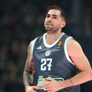 Μυθικός Τολιόπουλος στο τρίτο δεκάλεπτο για τον Παναθηναϊκό με 16 πόντους! (video)