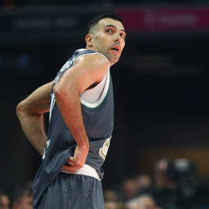 Σλούκας: «Είμαι περήφανος για τους Τολιόπουλο και Σαμοντούροβ»