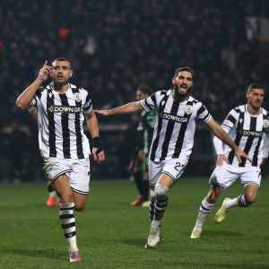 Μαγικός ΠΑΟΚ, έλιωσε την Μπέτις στην «καυτή» Τούμπα και βλέπει 8άδα!