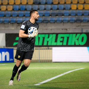 Η απόκρουση του Στρακόσα που κράτησε την ΑΕΚ όρθια στην Τρίπολη! (video)