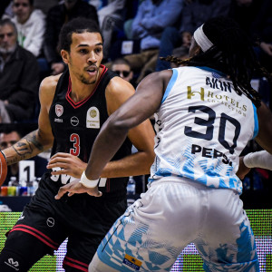 Ο Ολυμπιακός μετά από «επεισοδιακό» ματς κέρδισε τον Κολοσσό με triple-double του Γουόρντ