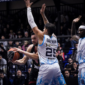 Τα highlights από το επεισοδιακό ματς και το διπλό του Ολυμπιακού στη Ρόδο (video)