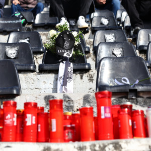 Απογειώθηκε από την Ελευσίνα το ειδικό αεροσκάφος για Ρουμανία - Επαναπατρίζονται σήμερα και οι σοροί των οπαδών του ΠΑΟΚ