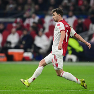 Γκέλα για τον Άγιαξ μετά την ήττα από τον Ολυμπιακό - Ισόπαλος εκτός έδρας με την Εξέλσιορ