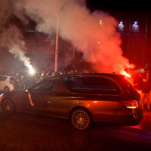 «Ράγισαν» καρδιές στην Τούμπα-Χιλιάδες άνθρωποι υποδέχτηκαν τα επτά «αετόπουλα» (photos & videos)