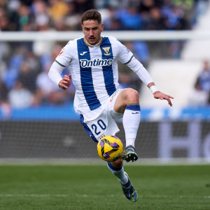 Ο Παναθηναϊκός προχωράει και «κλείνει» τον Χάβι Ερνάντεθ για το αριστερό άκρο της άμυνας