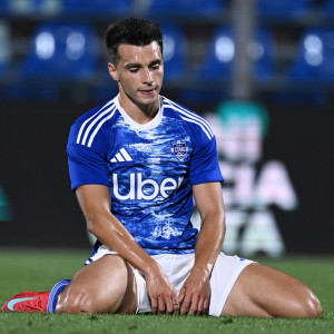 Ανησυχία για τον Δουβίκα - Αποχώρησε τραυματίας από το παιχνίδι της Κόμο