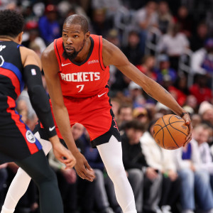 Οι Ρόκετς τελείωσαν το σερί των Πίστονς, νέα ήττα για τους Θάντερ