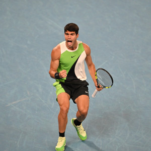 Νέος «Βασιλιάς» στο Australian Open: Ο Αλκαράθ υπέταξε τον Τζόκοβιτς και έγραψε ιστορία