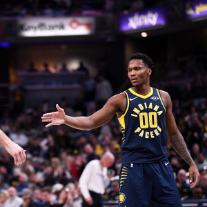 Οι Πέισερς λύγισαν τους Χοκς, πέρασαν από το Μαϊάμι οι Μπουλς