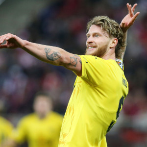 Τρομερή Μπόντο Γκλιμτ έριξε τρία γκολ στην Μάντσεστερ Σίτι!