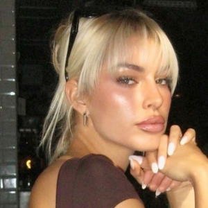 «Αν δεν το κάναμε μια μέρα...» - Η πιο «καυτή» WAG του ποδοσφαίρου αποκάλυψε το συμβόλαιο που είχε με σταρ της μπάλας