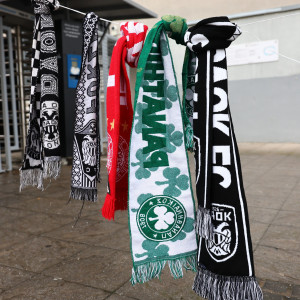 Φόρος τιμής για τους αδικοχαμένους φίλους του ΠΑΟΚ - Κασκόλ Ολυμπιακού, Παναθηναϊκού και ΑΕΚ στην Τούμπα (photos)