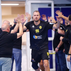 Διπλό μεταγραφικό «μπαμ» Ολυμπιακού: Παίρνει Κιουν και Ίβιτς από την ΑΕΚ