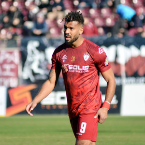 Η Ελλάς Σύρου δυναμώνει επιθετικά με την απόκτηση του Όγκμποε