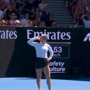 Οι Τούρκοι φίλαθλοι την αποδοκίμαζαν, αλλά η Πουτιντσέβα συνέχισε τους εριστικούς πανηγυρισμούς (video)