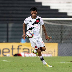 Ο Πανσερραϊκός «έκλεισε» τον Ρικέλμε