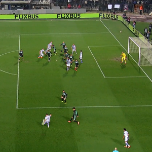 Ακυρώθηκε για... χιλιοστά το γκολ του Οζντόεφ για τον ΠΑΟΚ (video)