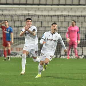 Ο Τούπτα ένα λεπτό μετά το χαμένο πέναλτι ανοίγει το σκορ για την ΑΕΛ Novibet κόντρα στον Βόλο (video)