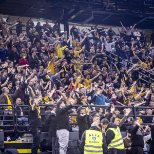 Με τον κόσμο στο πλευρό της και στην Προύσα η ΑΕΚ