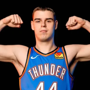 Ο Νίκολα Τόπιτς επιστρέφει στη δράση τέσσερις μήνες μετά τη διάγνωση του με καρκίνο!