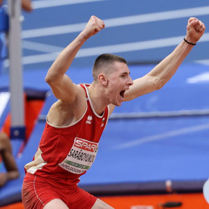 Τρομερό άλμα από τον Σαραμπογιούκοφ στο Βελιγράδι - «Σπάει» το δίπολο Τεντόγλου-Φουρλάνι στο μήκος