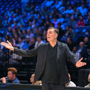 Μπαρτζώκας: «Αισθάνομαι χάλια - Έγινε καθαρό φάουλ στον Γουόκαπ σε κρίσιμη φάση»